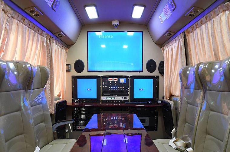 衛(wèi)星通信車(chē)